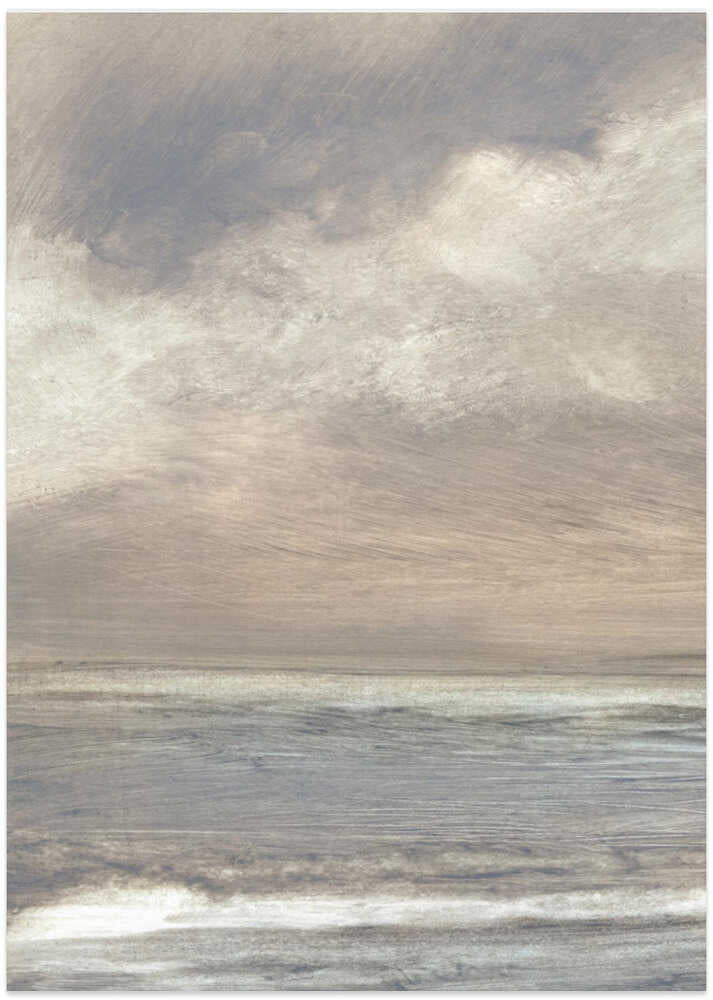 Serene Ocean Horizon