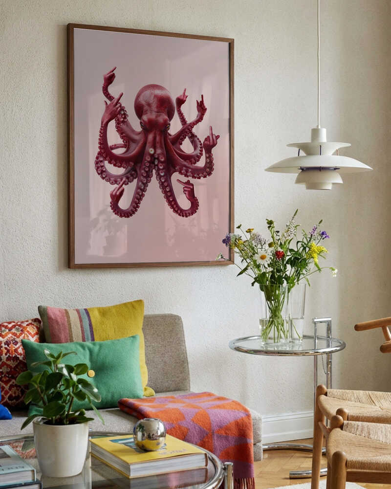 Red Octopus Attitude